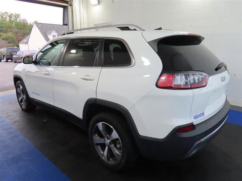Used 2020 Jeep Cherokee Limited image 10