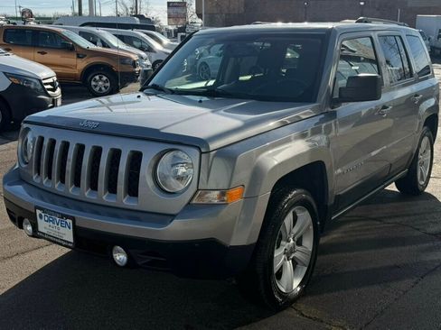 Used 2016 Jeep Patriot Latitude image 27