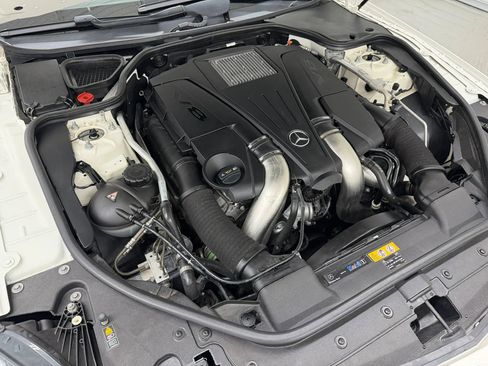 Used 2014 Mercedes-Benz SL 550 image 41