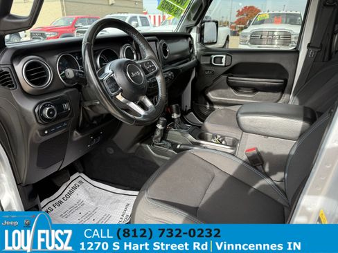 Used 2023 Jeep Wrangler Unlimited Rubicon 4xe w/ Cold Weather Group image 17