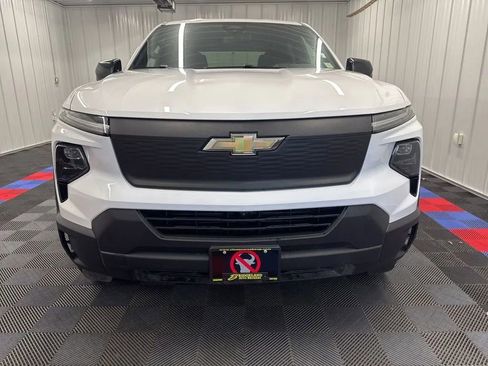 Used 2025 Chevrolet Silverado EV W/T w/ WT Plus Package image 7