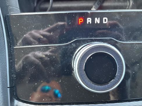 Used 2024 Jeep Grand Cherokee L Laredo image 24