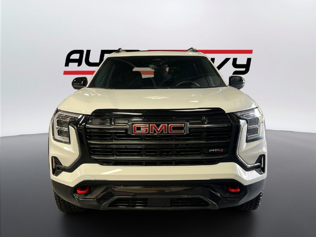 Used 2026 GMC Terrain AT4 w/ Convenience Package III AWD/4WD image 2