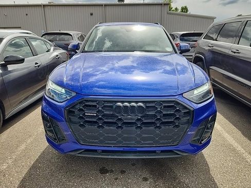 Certified 2023 Audi Q5 e Premium Plus image 2