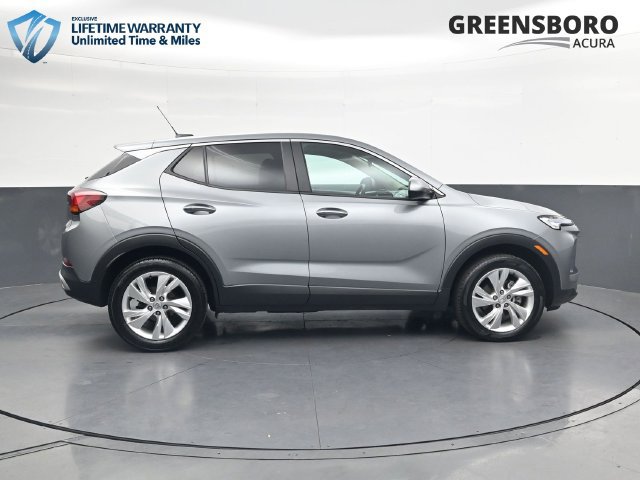 Used 2025 Buick Encore GX Preferred AWD/4WD image 4