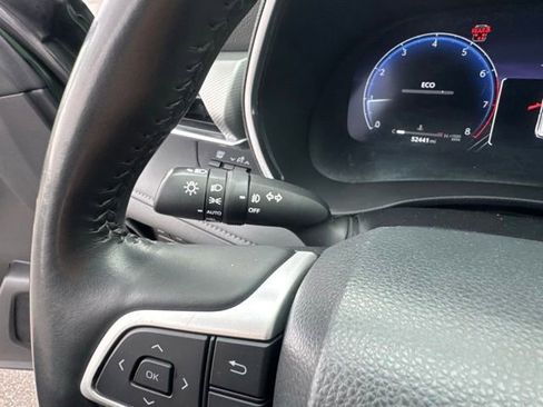 Used 2023 Toyota Highlander Platinum AWD/4WD image 25