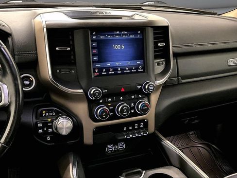 Used 2021 RAM 1500 Laramie AWD/4WD image 10