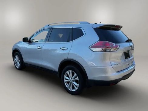 Used 2016 Nissan Rogue SV w/ SV Family Package AWD/4WD image 7