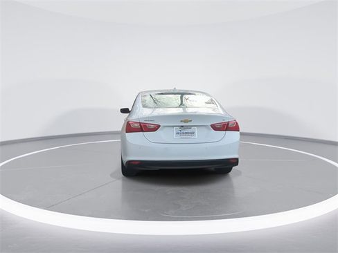 Used 2023 Chevrolet Malibu LT w/ Driver Confidence Package image 7