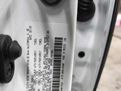 Used 2018 Toyota Tacoma TRD Sport w/ Exterior Package AWD/4WD image 41