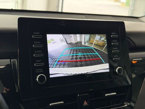 Used 2022 Toyota Camry LE FWD image 24