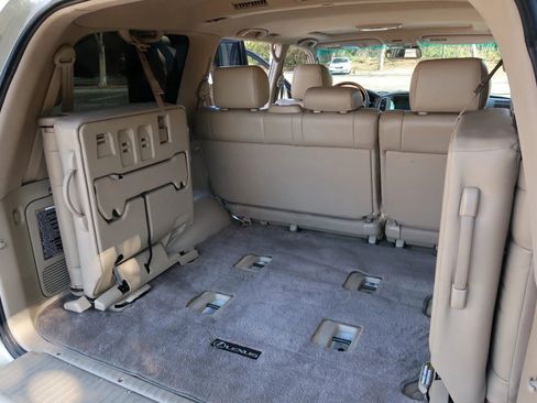 Used 2005 Lexus LX 470 4WD image 18