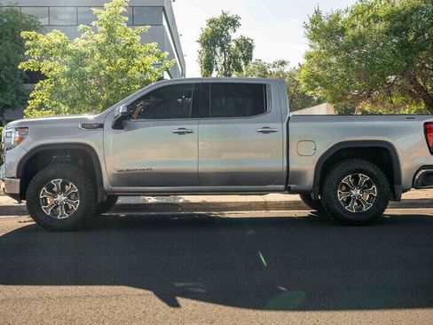 Used 2020 GMC Sierra 1500 SLE w/ SLE Convenience Package image 2