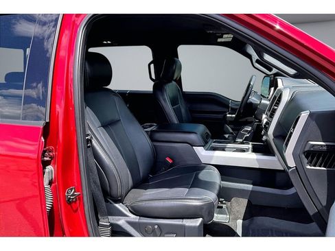 Used 2020 Ford F150 Lariat w/ Equipment Group 502A Luxury AWD/4WD image 8