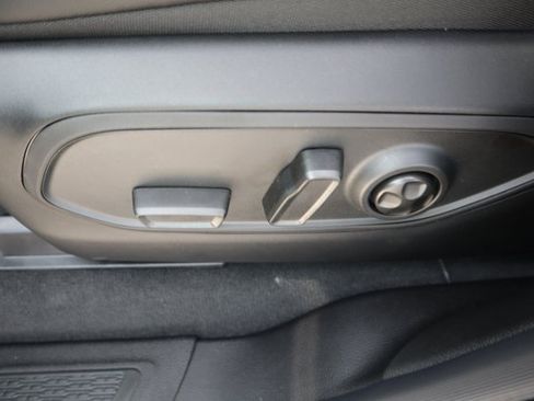 New 2025 Jeep Grand Cherokee Limited w/ Black Appearance Package image 6