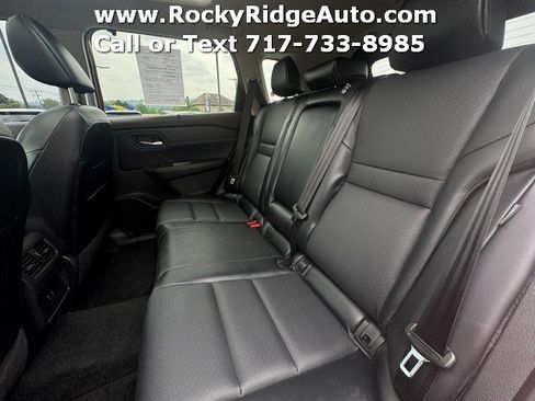 Used 2023 Nissan Rogue SV w/ SV Premium B Package AWD/4WD image 26