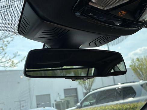 Certified 2023 BMW 530i w/ Executive Package image 27