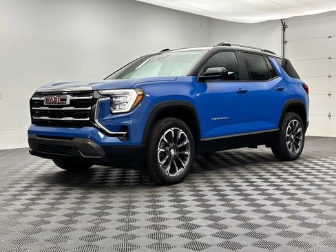 New 2026 GMC Terrain Elevation w/ Elevation Premium Package AWD/4WD image 2