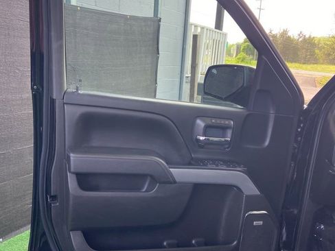 Used 2018 Chevrolet Silverado 1500 LTZ Z71 w/ LTZ Plus Package AWD/4WD image 34