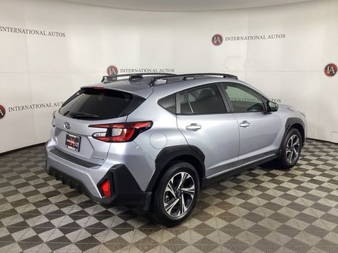 Used 2025 Subaru Crosstrek 2.0i Premium image 5