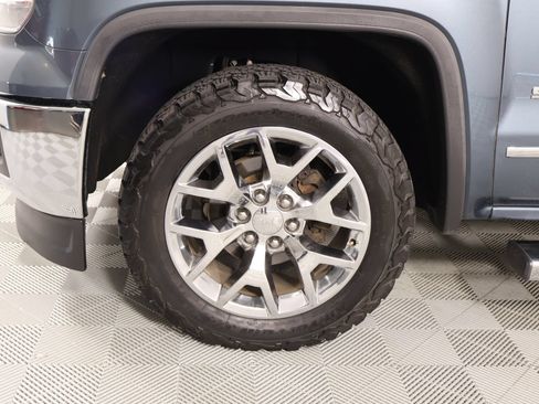 Used 2014 GMC Sierra 1500 SLT w/ SLT Crew Cab Value Package RWD image 16