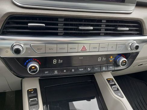 Used 2022 Kia Telluride EX w/ EX Premium Package image 40
