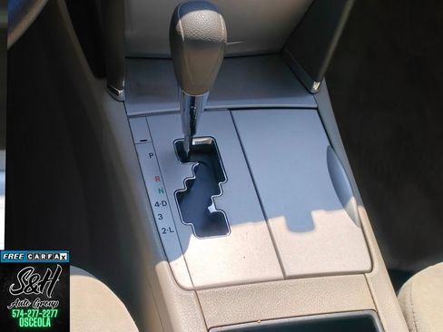 Used 2009 Toyota Camry LE FWD image 8