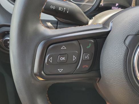Used 2024 Jeep Gladiator Sport AWD/4WD image 25