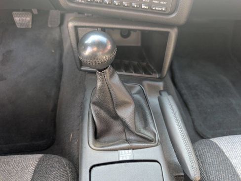 Used 1995 Chevrolet Camaro Z28 RWD image 12