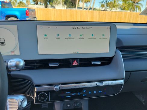 Used 2023 Hyundai Ioniq 5 SEL image 21