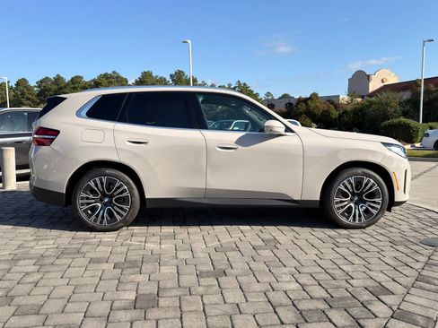 Used 2026 BMW X3 xDrive30i w/ Premium Package AWD/4WD image 8