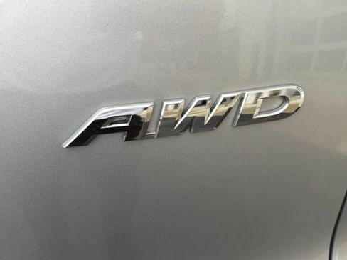 Used 2015 Honda CR-V EX image 4