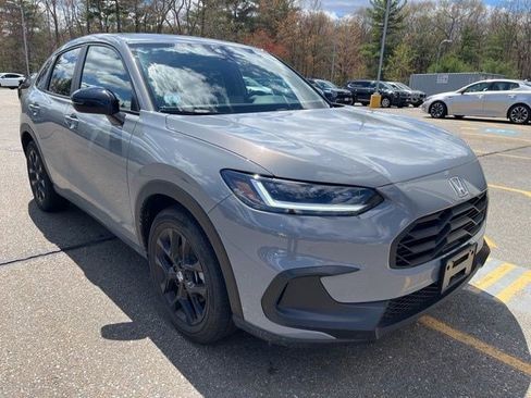 Certified 2025 Honda HR-V Sport image 1