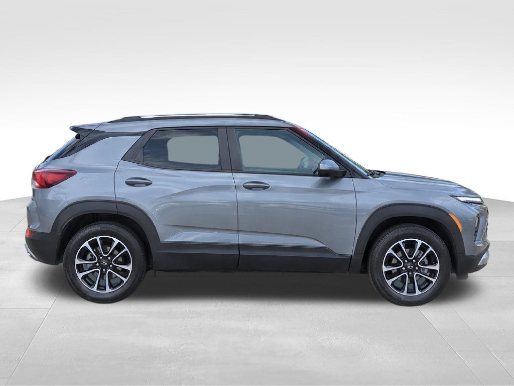 New 2026 Chevrolet TrailBlazer LT w/ Convenience Package AWD/4WD image 8