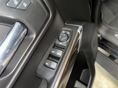 Used 2020 Chevrolet Silverado 1500 RST w/ All-Star Edition image 8