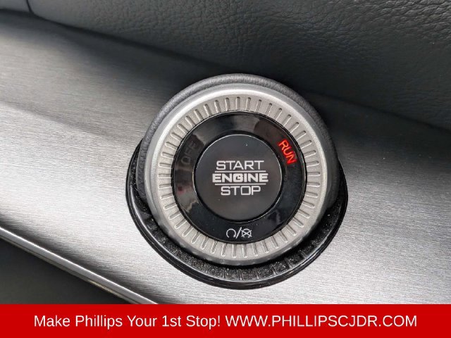 Used 2025 Jeep Wagoneer Series II AWD/4WD image 27