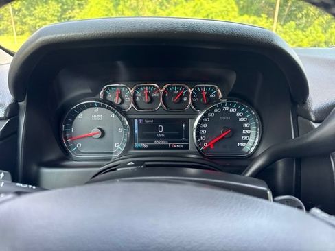Used 2019 Chevrolet Tahoe LS AWD/4WD image 24