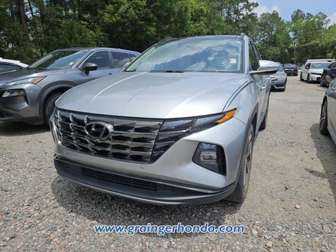 Used 2023 Hyundai Tucson Limited FWD image 2