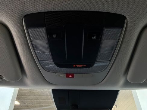 Used 2026 Kia Sportage LX FWD image 16