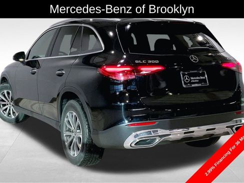 Certified 2025 Mercedes-Benz GLC 300 4MATIC image 12