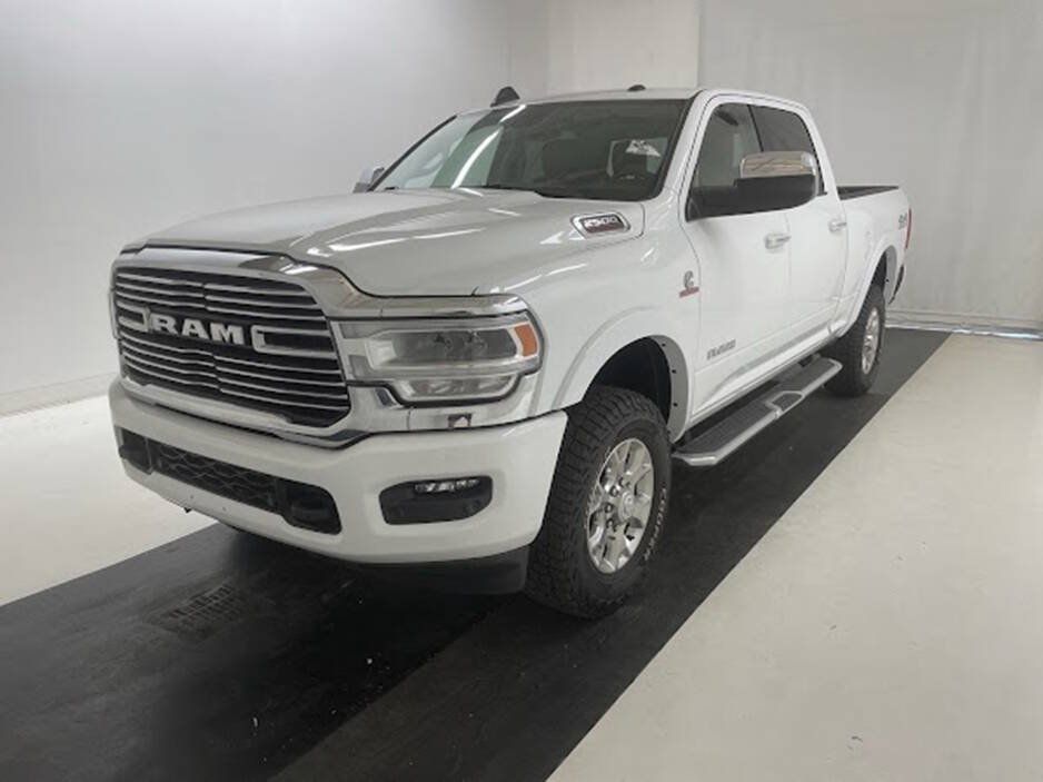 Used 2022 RAM 2500 Laramie AWD/4WD image 3