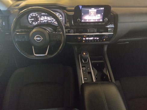 Used 2022 Nissan Pathfinder SV FWD image 22
