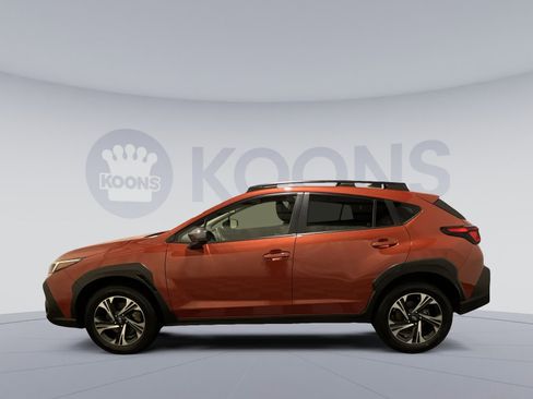 Used 2024 Subaru Crosstrek 2.0i Premium AWD/4WD image 7