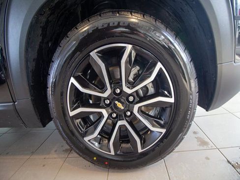 Used 2021 Chevrolet TrailBlazer ACTIV w/ Convenience Package image 27