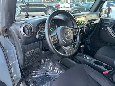 Used 2015 Jeep Wrangler Unlimited Sport w/ Quick Order Package 24S image 19