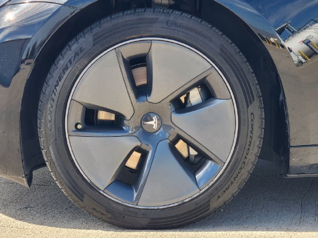 Used 2022 Tesla Model 3 Long Range AWD/4WD image 10