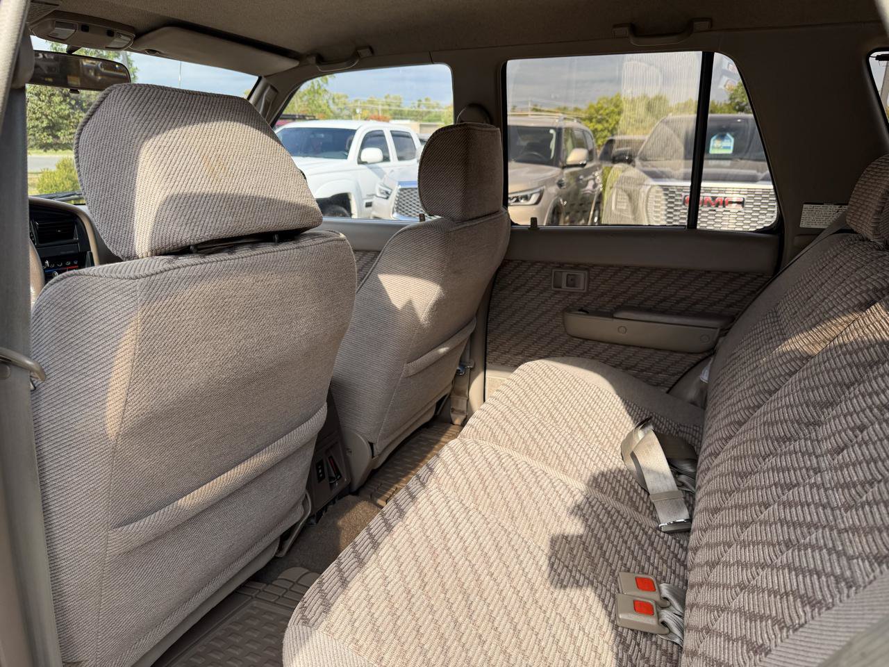 Used 1995 Toyota 4Runner SR5 AWD/4WD image 15