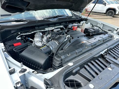 Used 2025 Chevrolet Silverado 3500 W/T w/ WT Convenience Package AWD/4WD image 26