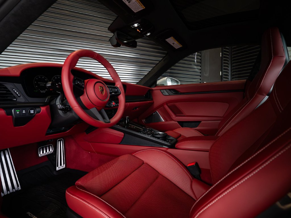 Certified 2025 Porsche 911 Carrera 4 GTS AWD/4WD image 4