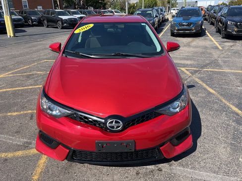 Used 2016 Scion iM image 2
